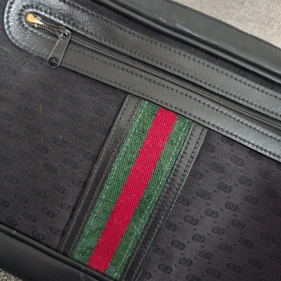 Gucci Black Leather Men's Bag - Picture 13 of 16